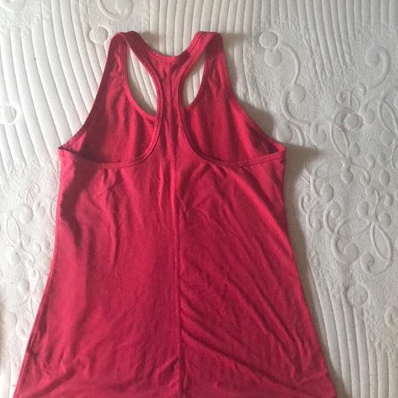 Nike dri-fit tank top - Picture 2 of 2